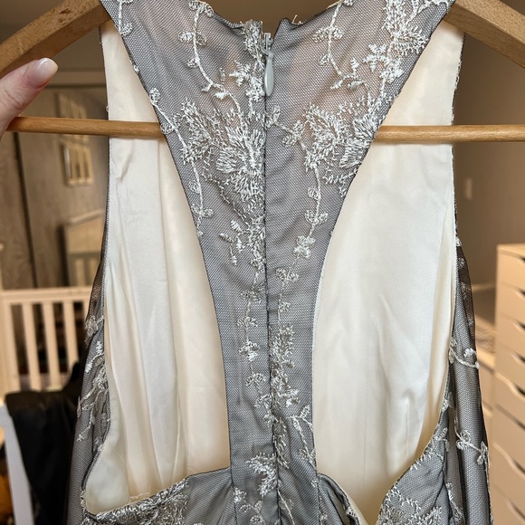 BEBE lace embellished cocktail dress - Picture 3 of 6